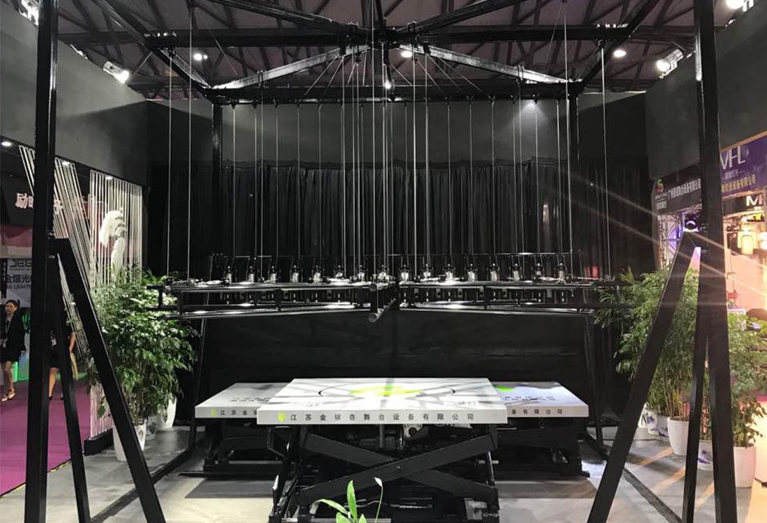 江蘇金銀杏舞臺(tái)設(shè)備有限公司